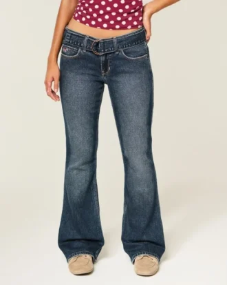 Jean bootcut taille basse délavé foncé avec ceinture