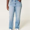 Jean droit taille haute à coupe courbée, délavage moyen Jean droit taille haute à coupe courbée, délavage moyen