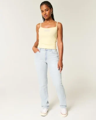 Jean droit taille haute délavé clair pour silhouettes rondes
