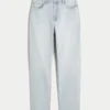 Jean droit taille haute délavé clair pour silhouettes rondes Jean droit taille haute délavé clair pour silhouettes rondes