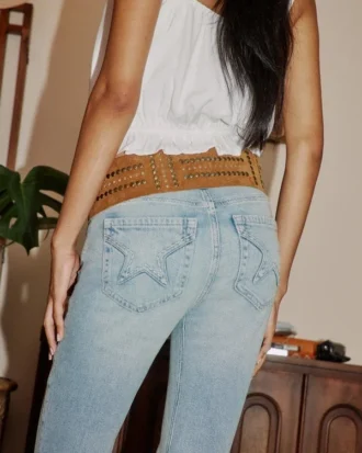 Jean flare taille haute délavé clair avec poche étoile