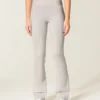 Leggings à taille enveloppante et jambes bootcut Gilly Hicks Active Recharge Leggings à taille enveloppante et jambes bootcut Gilly Hicks Active Recharge