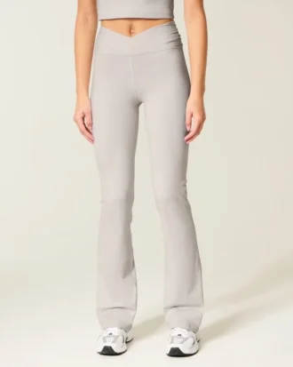 Leggings à taille enveloppante et jambes bootcut Gilly Hicks Active Recharge