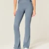 Leggings à taille enveloppante et jambes bootcut Gilly Hicks Active Recharge Leggings à taille enveloppante et jambes bootcut Gilly Hicks Active Recharge