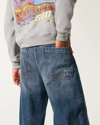 Logo brodé en délavé foncé Jean super baggy