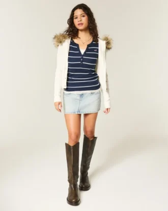 Mini-jupe-short en denim délavé clair à taille basse