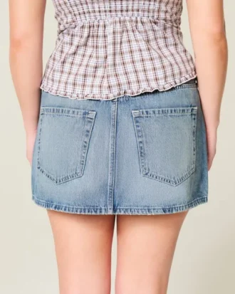 Mini-jupe-short en denim taille basse