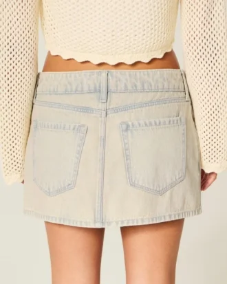 Mini-jupe-short en denim taille basse