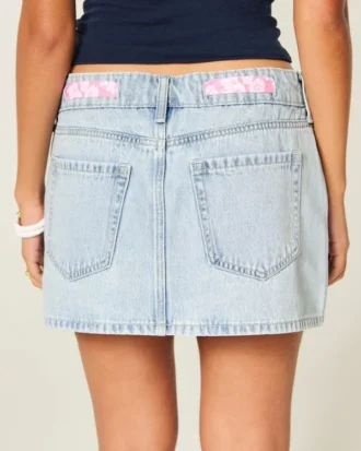 Mini-jupe-short en denim à taille basse et nouée