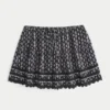 Mini-jupe-short à ourlet en dentelle Mini-jupe-short à ourlet en dentelle