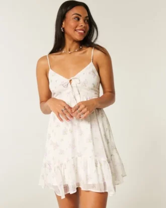 Mini-robe asymétrique en mousseline