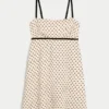 Mini-robe babydoll en mousseline Mini-robe babydoll en mousseline
