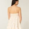 Mini-robe babydoll sans bretelles à volants Mini-robe babydoll sans bretelles à volants