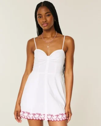 Mini-robe boutonnée