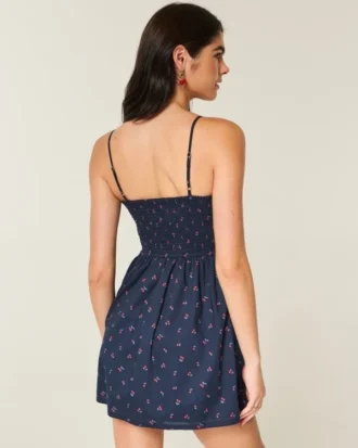Mini-robe boutonnée