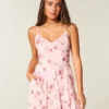 Mini-robe brodée Mini-robe brodée