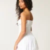 Mini-robe bustier à volants Mini-robe bustier à volants