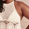 Mini-robe cache-cœur style crochet Mini-robe cache-cœur style crochet