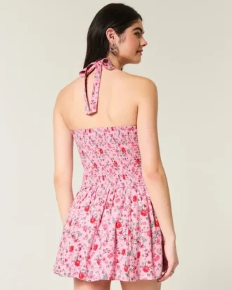 Mini-robe dos nu à taille basse