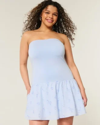 Mini-robe sans bretelles à taille basse en tricot tissé Mini-robe sans bretelles à taille basse en tricot tissé