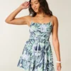 Mini-robe smockée scintillante