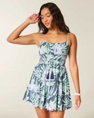 Mini-robe smockée scintillante Mini-robe smockée scintillante