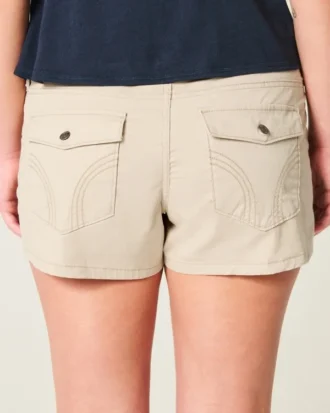 Mini-short kaki en sergé à taille ultra basse