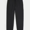 Pantalon ample à coupe fuselée pour une journée décontractée Pantalon ample à coupe fuselée pour une journée décontractée