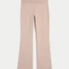 Pantalon bootcut à taille repliée en maille tricotée Gilly Hicks Pantalon bootcut à taille repliée en maille tricotée Gilly Hicks