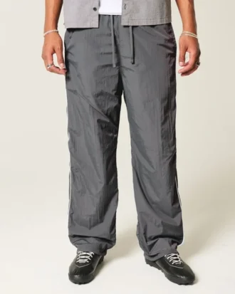 pantalon de survtement baggy 2 20 330x413 - Pantalon de surv&ecirc;tement baggy