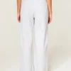 Pantalon de survêtement à jambes larges avec logo graphique Pantalon de survêtement à jambes larges avec logo graphique