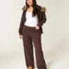 Pantalon de survêtement à jambes larges avec poche en forme de cœur Pantalon de survêtement à jambes larges avec poche en forme de cœur