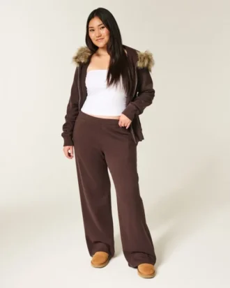 Pantalon de survêtement à jambes larges avec poche en forme de cœur