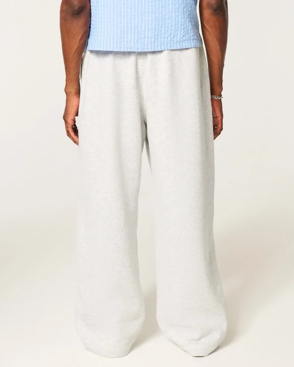 Pantalon de survêtement ultra ample avec logo Vault Release Pantalon de survêtement ultra ample avec logo Vault Release