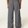 Pantalon en nylon super ample Pantalon en nylon super ample