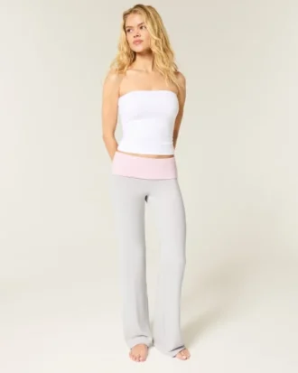 Pantalon évasé en tricot à taille repliée Pantalon évasé en tricot à taille repliée