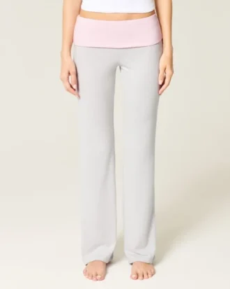 Pantalon évasé en tricot à taille repliée Pantalon évasé en tricot à taille repliée
