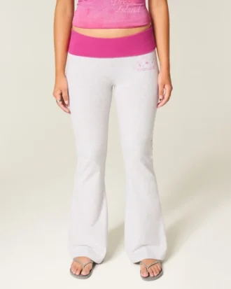 Pantalon évasé à taille repliée et imprimé hibiscus