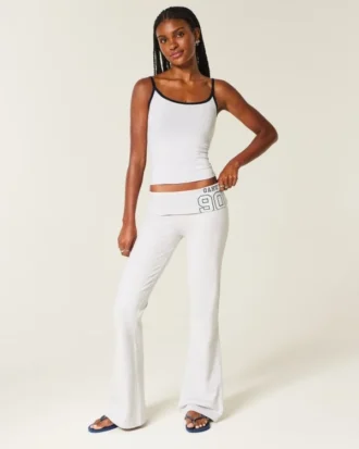 Pantalon évasé à taille repliée et imprimé numérique