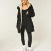 Parka doublée de fausse fourrure Parka doublée de fausse fourrure