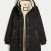 Parka doublée de fausse fourrure Parka doublée de fausse fourrure