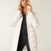 Parka matelassée doublée de fausse fourrure Parka matelassée doublée de fausse fourrure