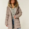 Parka matelassée doublée de fausse fourrure Parka matelassée doublée de fausse fourrure
