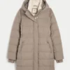 Parka matelassée doublée de fausse fourrure Parka matelassée doublée de fausse fourrure