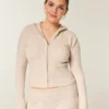 Pull à capuche zippé en maille torsadée Gilly Hicks Pull à capuche zippé en maille torsadée Gilly Hicks