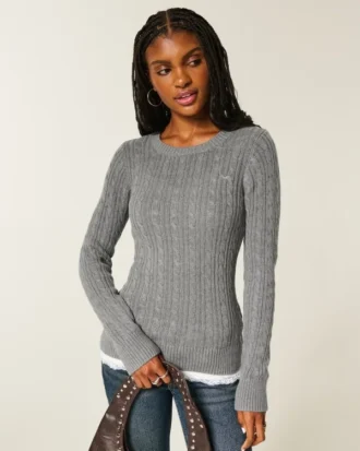 Pull à col rond emblématique en maille torsadée