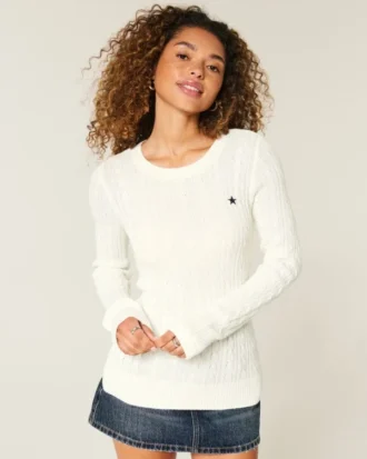 Pull à col rond et motif étoilé en maille torsadée