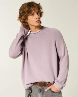 Pull à col roulé et coupe carrée
