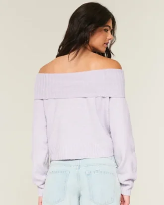 Pull confortable à épaules dénudées et revers Hollister Pull confortable à épaules dénudées et revers Hollister