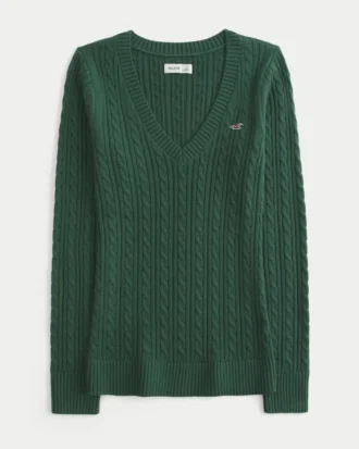Pull iconique à col en V et torsades